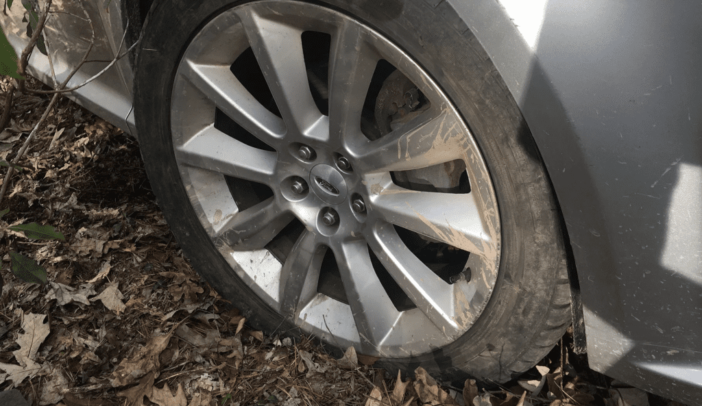Why You Shouldn’t Drive on a Flat Tire 3 Screenshot 2021 07 25 at 4.10.56 PM